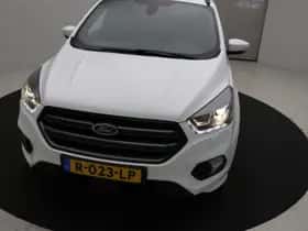 Ford Kuga (2018) thumbnail 48