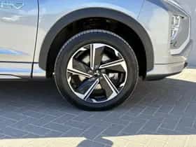 Mitsubishi Eclipse Cross (2022) thumbnail 25