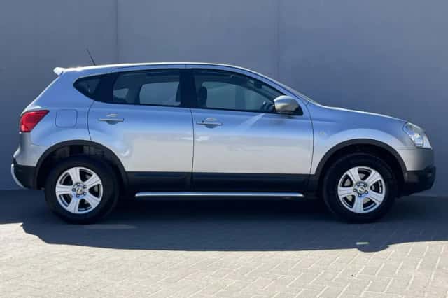 Nissan Qashqai (2008) thumbnail 42