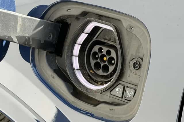 Ford Kuga (2023) thumbnail 7