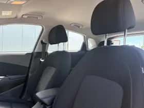 Hyundai Kona (2022) thumbnail 23