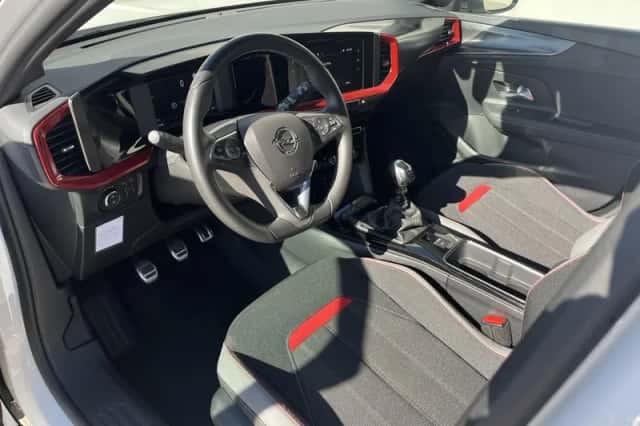 Opel Mokka (2023) thumbnail 18