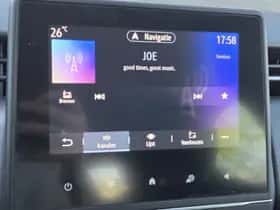 Renault Clio (2022) thumbnail 36