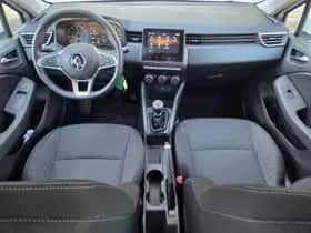 Renault Clio (2022) thumbnail 5