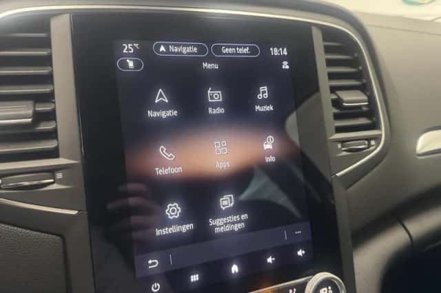 Renault Mégane (2023) thumbnail 12