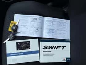 Suzuki Swift (2018) thumbnail 8