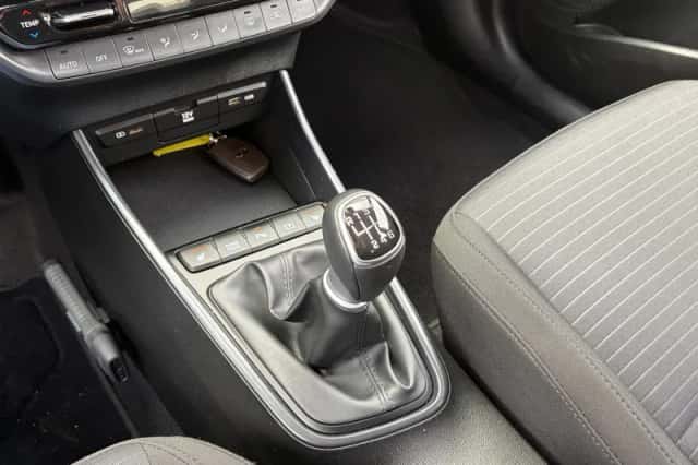 Hyundai i20 (2023) thumbnail 25