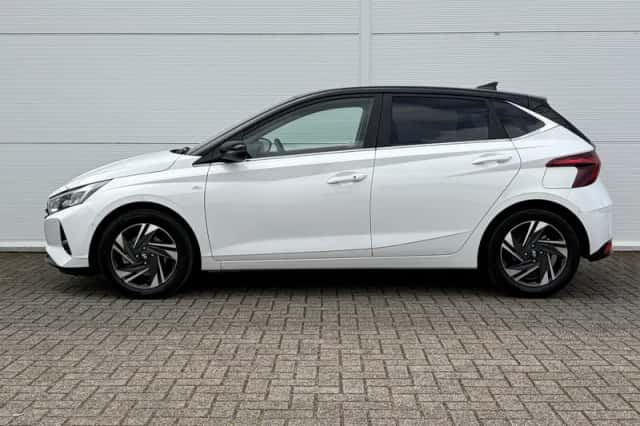 Hyundai i20 (2023) thumbnail 9