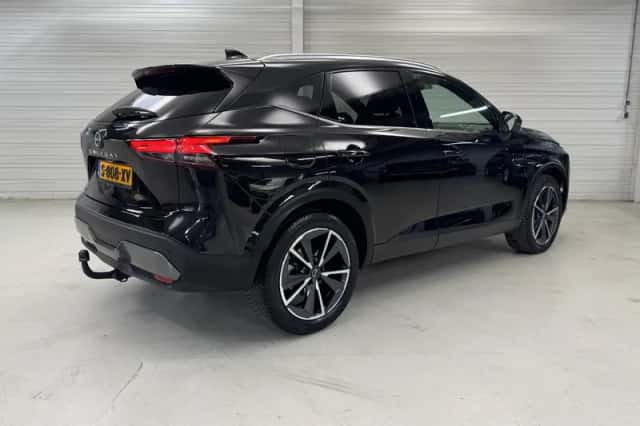 Nissan Qashqai (2023) thumbnail 3