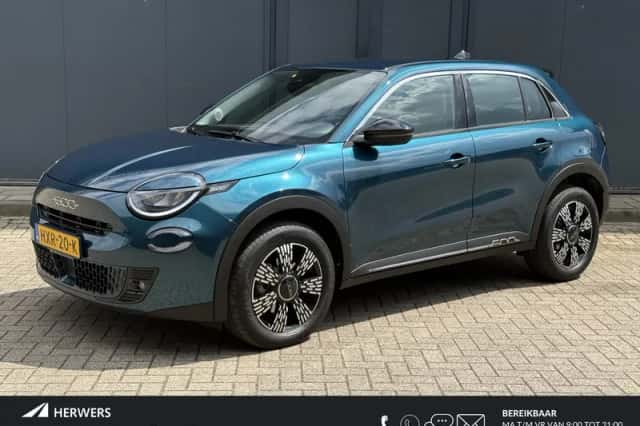 Fiat 600 (2024) thumbnail 1