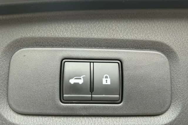 Nissan Qashqai (2023) thumbnail 25