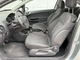Opel Corsa (2012) thumbnail 11