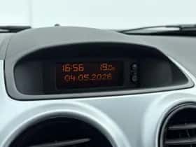 Opel Corsa (2012) thumbnail 28