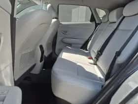 Hyundai Kona (2023) thumbnail 13