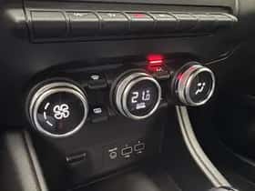 Renault Captur (2019) thumbnail 18