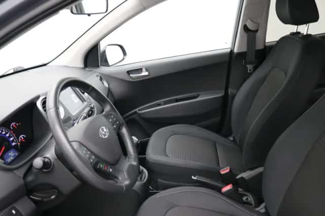 Hyundai i10 (2018) thumbnail 4