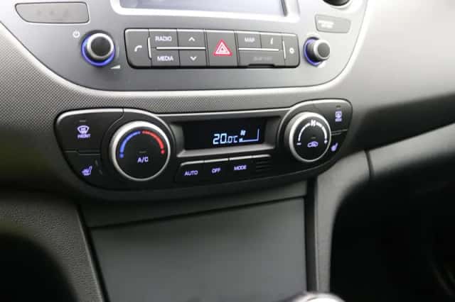 Hyundai i10 (2018) thumbnail 33