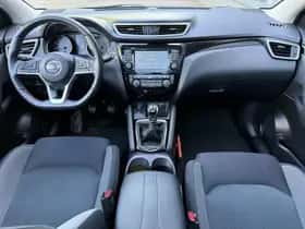 Nissan Qashqai (2021) thumbnail 5