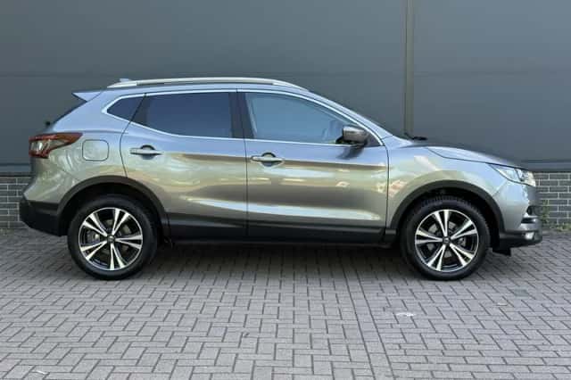 Nissan Qashqai (2021) thumbnail 9