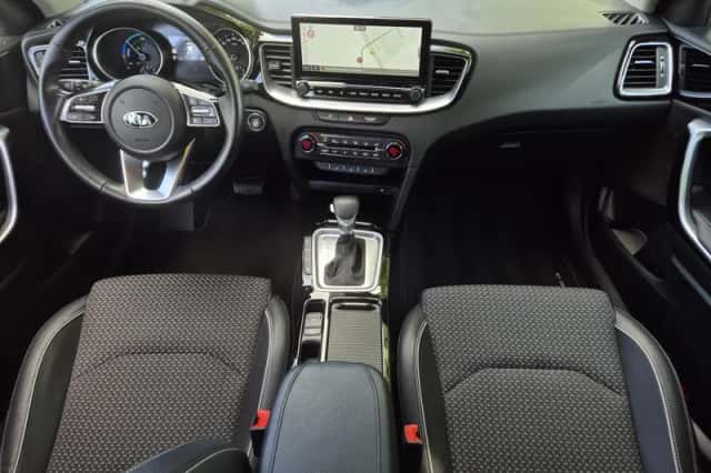 Kia XCeed (2021) thumbnail 2
