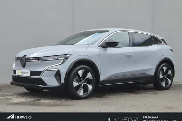 Renault Mégane E-Tech (2025) thumbnail 1