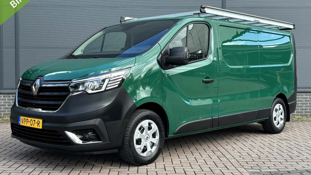 Renault Trafic (2022) — foto 1