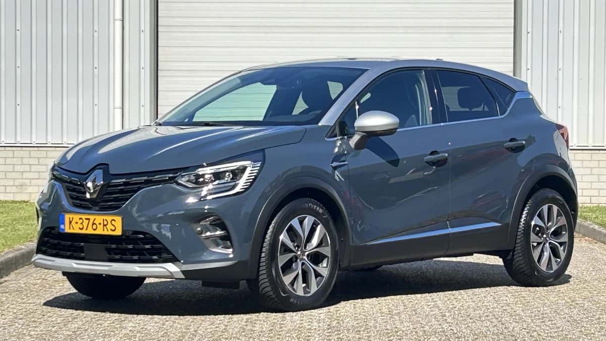 Renault Captur (2021) — foto 1
