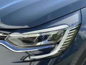 Renault Captur (2021) thumbnail 31