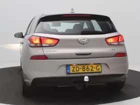 Hyundai i30 (2019) thumbnail 23