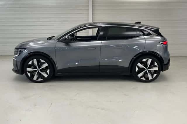 Renault Mégane E-Tech (2023) thumbnail 43