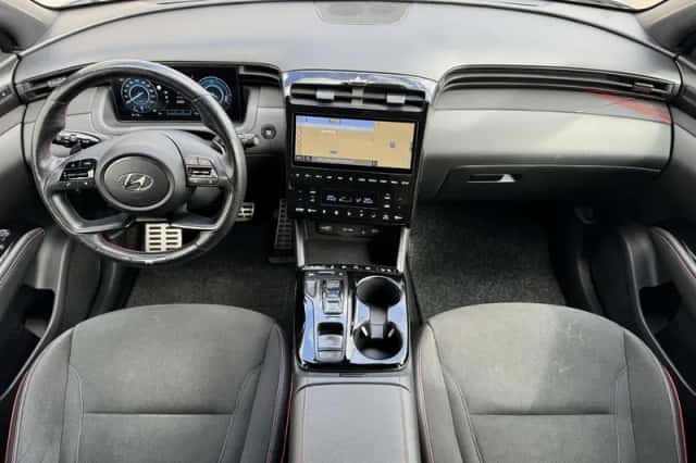 Hyundai Tucson (2023) thumbnail 2