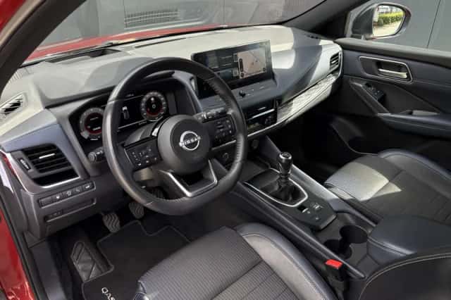 Nissan Qashqai (2023) thumbnail 17