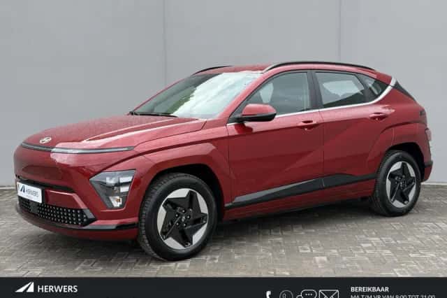 Hyundai Kona (2025) thumbnail 1