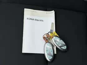 Hyundai Kona (2025) thumbnail 4