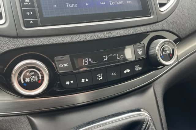 Honda CR-V (2016) thumbnail 4