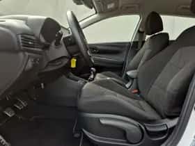 Hyundai Bayon (2025) thumbnail 11
