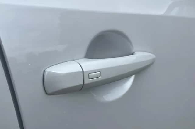 Nissan Qashqai (2024) thumbnail 24