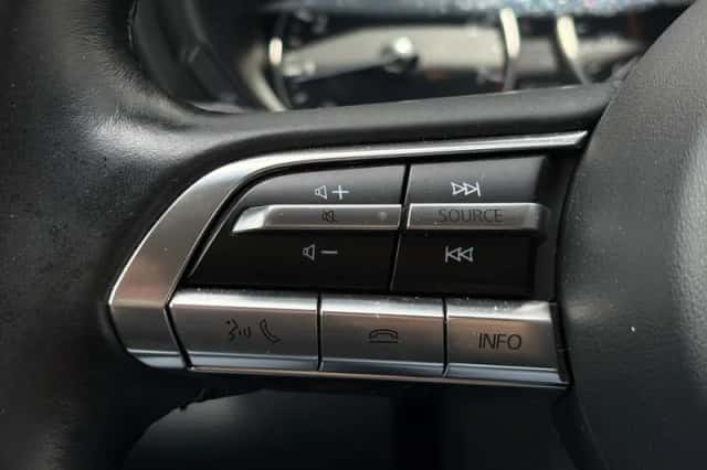 Mazda CX-30 (2022) thumbnail 9