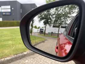 Renault Captur (2023) thumbnail 37