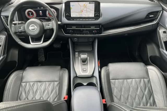 Nissan Qashqai (2022) thumbnail 2