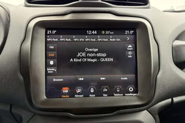 Jeep Renegade (2019) thumbnail 28