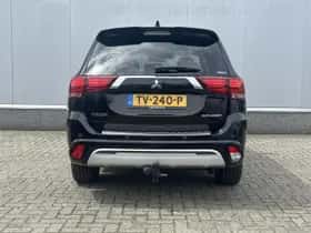 Mitsubishi Outlander (2018) thumbnail 22