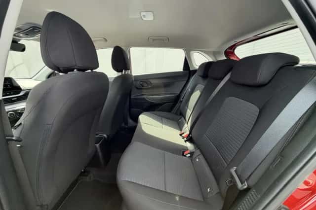 Hyundai i20 (2022) thumbnail 12