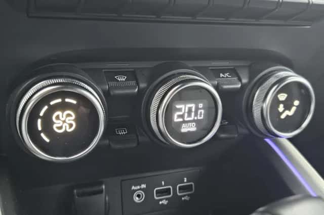 Renault Clio (2022) thumbnail 32