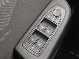 Renault Clio (2024) thumbnail 33