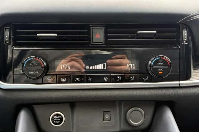 Nissan Qashqai (2023) thumbnail 4
