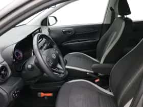 Hyundai i10 (2021) thumbnail 4