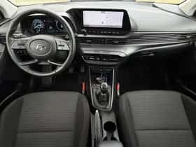 Hyundai i20 (2022) thumbnail 2