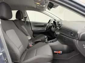 Hyundai i20 (2022) thumbnail 29