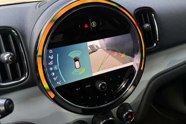 MINI Countryman (2023) thumbnail 4
